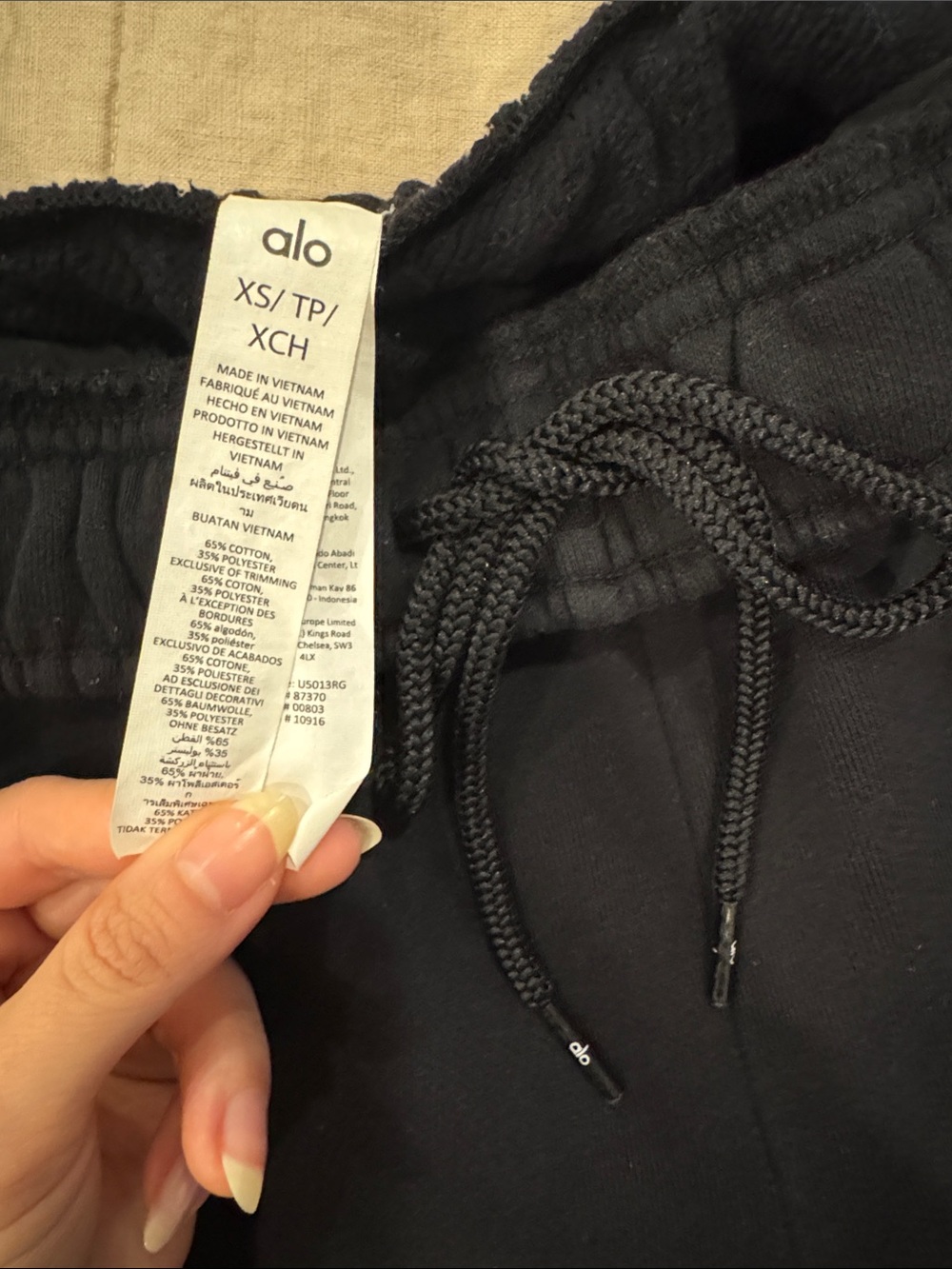 Alo Yoga Accolade Jogger Sweatpant - Black- XS - Picture 10 of 11